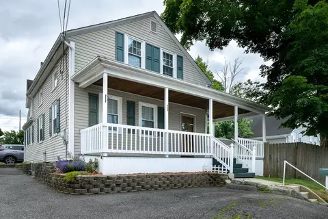 73 North St, Ware, MA 01082