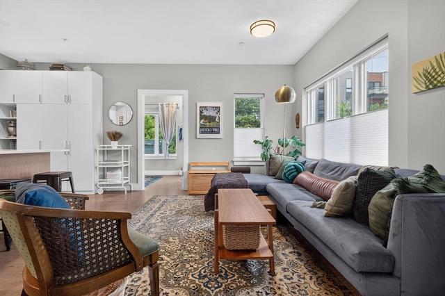 10-12 Tafthill Park #1, Roslindale, MA 02131