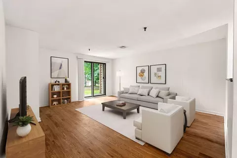 132 W Mdw #9, Haverhill, MA 01832