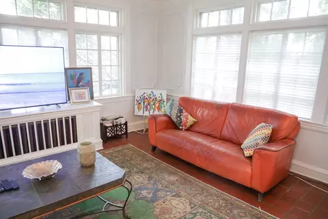 Living - 213 Harris Ave, Woonsocket, RI 02895 photo 7 of 9