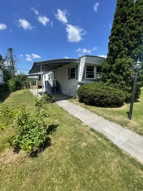 18 Barracuda Dr, Marlborough, MA 01752