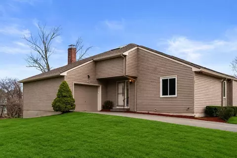 15 Larason Farm Rd #15, Sharon, MA 02067