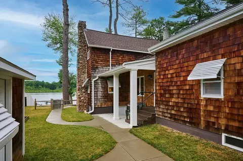 238 Dox Rd, Westfield, MA 01085