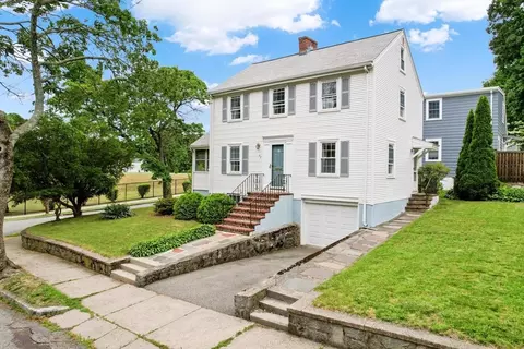 62 Bellington St, Arlington, MA 02476