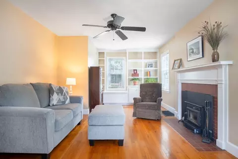 43 Ellsworth Ave, Springfield, MA 01118 photo 8