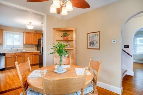 43 Ellsworth Ave, Springfield, MA 01118 photo 11