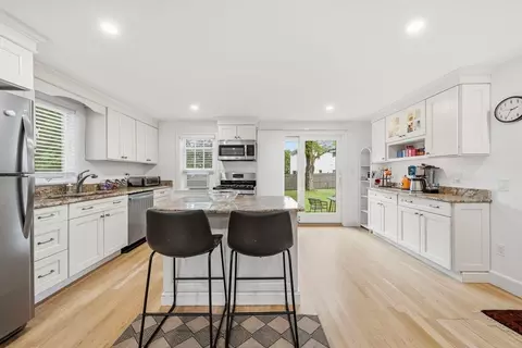 180 Broad Mdw, Needham, MA 02492 photo 10