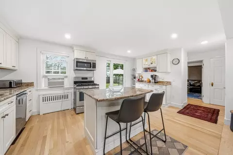 180 Broad Mdw, Needham, MA 02492 photo 9