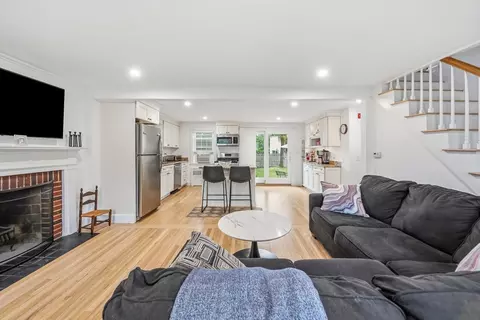 180 Broad Mdw, Needham, MA 02492 photo 6