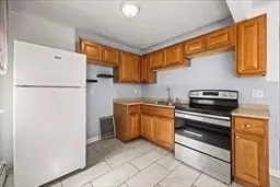 30 Orange St, Fall River, MA 02720 photo 25