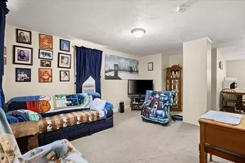 30 Orange St, Fall River, MA 02720 photo 3