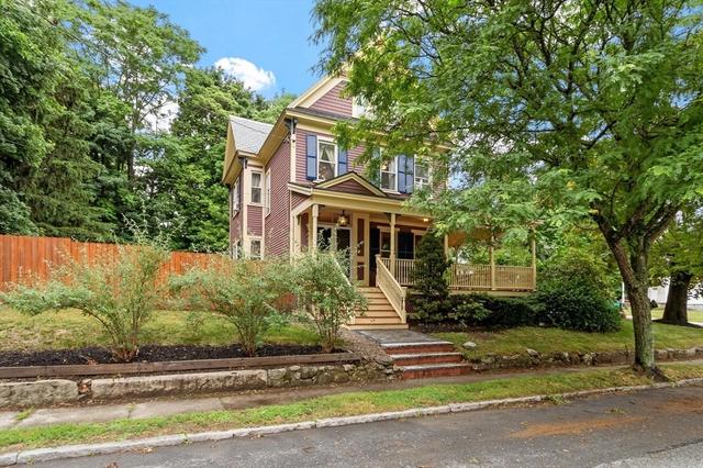 192 Wentworth Ave, Lowell, MA 01852