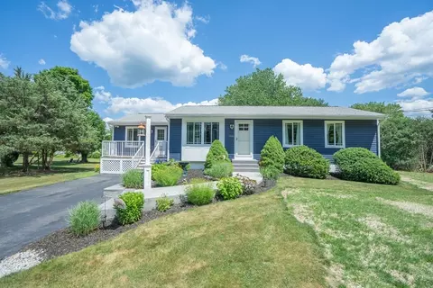 305 Scadding St, Taunton, MA 02780 photo 3