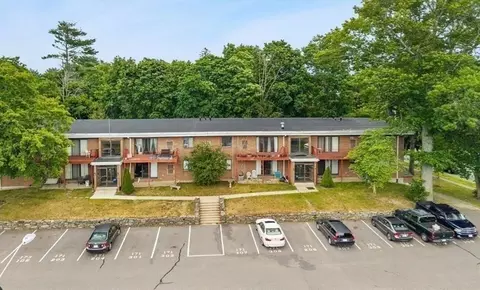171 Highland St #103, Taunton, MA 02780
