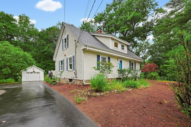602 Elm St, Walpole, MA 02081