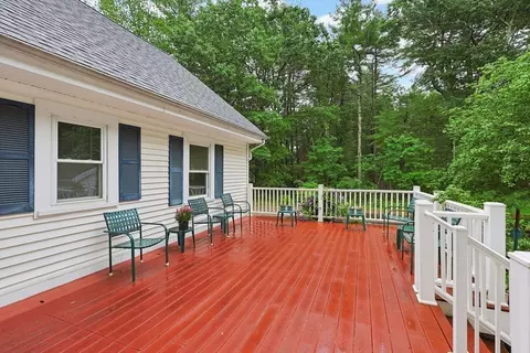 602 Elm St, Walpole, MA 02081 photo 24