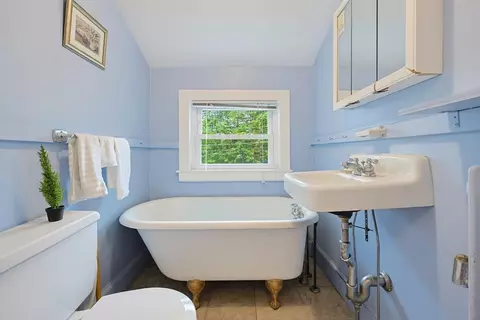 602 Elm St, Walpole, MA 02081 photo 21