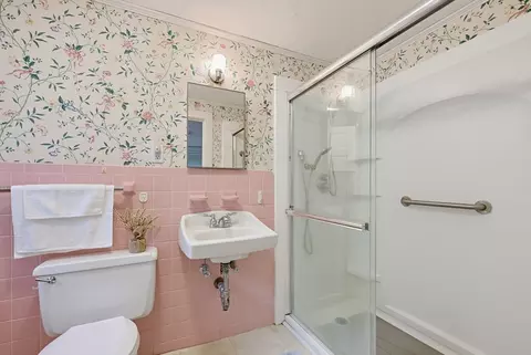 602 Elm St, Walpole, MA 02081 photo 12