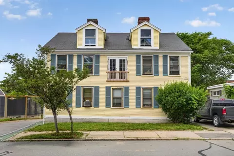 328-330 Cabot St, Beverly, MA 01915