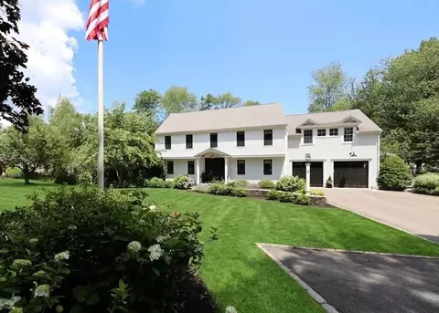 4 Quail Run, Hingham, MA 02043