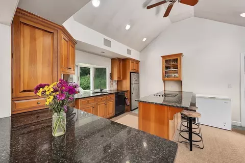 2 Pinehurst Dr, Boxford, MA 01921 photo 3
