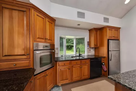 2 Pinehurst Dr, Boxford, MA 01921 photo 4