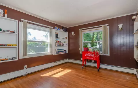 263 Maple St, Warwick, RI 02888 photo 6