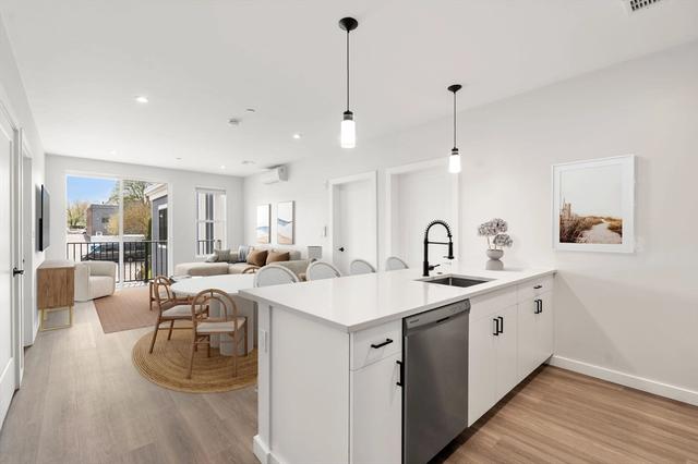 10 Somerset #203, Winthrop, MA 02152