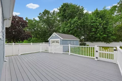 255 Madison St, Dedham, MA 02026 photo 39