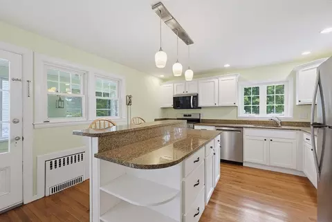 255 Madison St, Dedham, MA 02026 photo 16