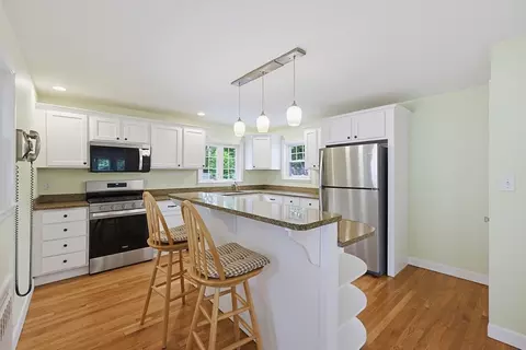 255 Madison St, Dedham, MA 02026 photo 14