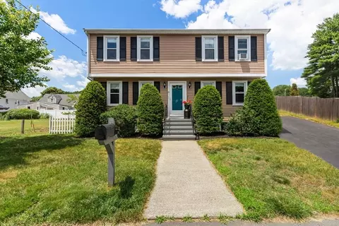 19 Altoona Rd, Dedham, MA 02026
