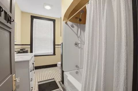 556 High St, Fall River, MA 02720 photo 19