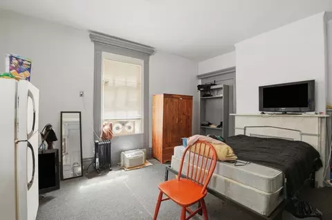 556 High St, Fall River, MA 02720 photo 11