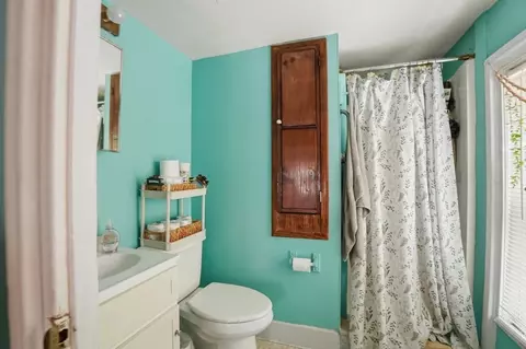 556 High St, Fall River, MA 02720 photo 27