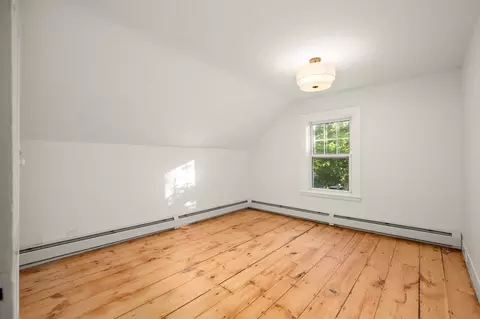 Bedroom - 15 Clark St, Danvers, MA 01923 photo 3 of 6