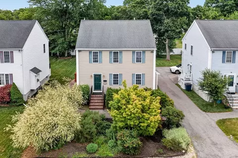 10 Brook St, Roslindale, MA 02131