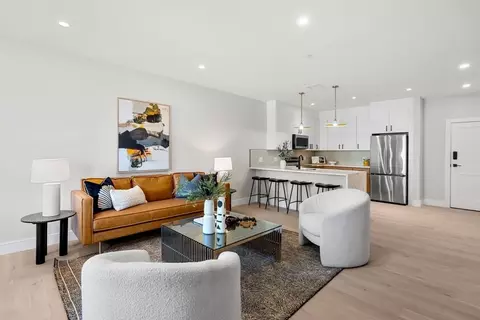 27 Guild St #207, Roxbury, MA 02119