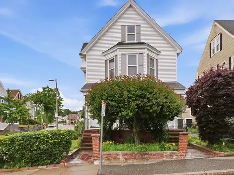 11-13 Brookfield St, Roslindale, MA 02131