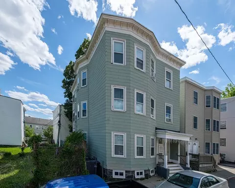 8 Roach St, Boston, MA 02125 photo 17