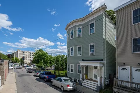8 Roach St, Boston, MA 02125 photo 16