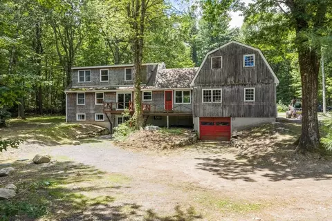 9 Laurel Ln, Princeton, MA 01541