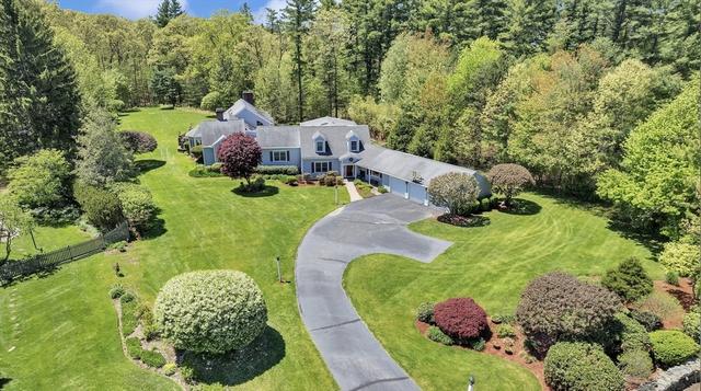 123 Farm St, Dover, MA 02030