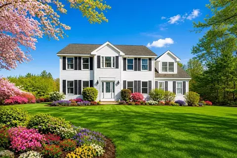 99 Corn Rd, Bolton, MA 01740
