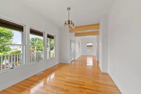 Living - 45 Willow Rd, Nahant, MA 01908 photo 4 of 6