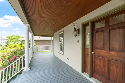 Exterior - 45 Willow Rd, Nahant, MA 01908 photo 6 of 8