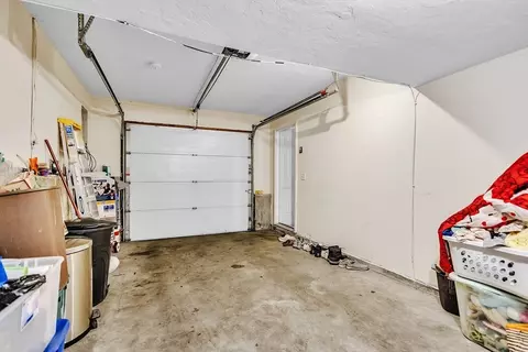 Other - 21 Arrowsic St, Worcester, MA 01604 photo 3 of 4