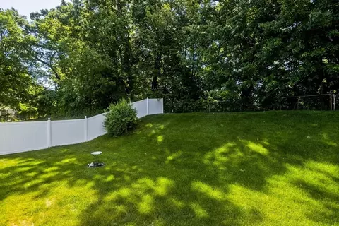 23 Mountainview St, Chicopee, MA 01020 photo 23