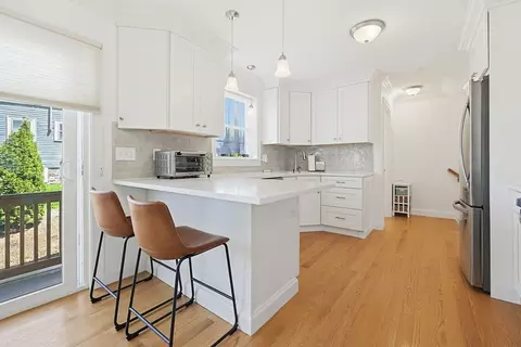 260 West St #3, Quincy, MA 02169