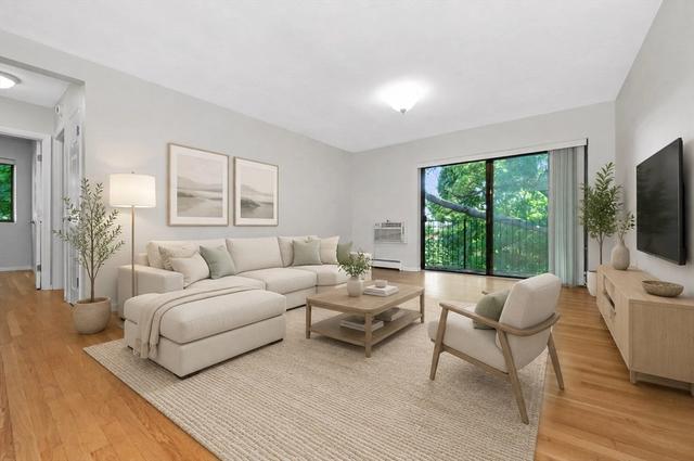 10 Linda Ln #4-2, Boston, MA 02125
